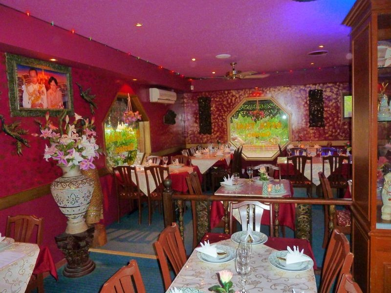 2765 GOLD COAST HIGHWAY, Broadbeach QLD 4218