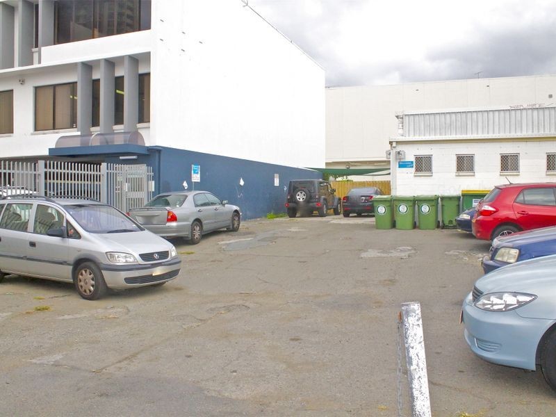 1/75 Scarborough Street, Southport QLD 4215