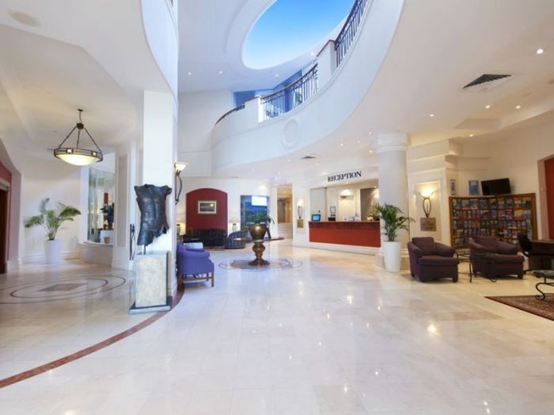 170/24-26 Queensland Avenue, Broadbeach QLD 4218