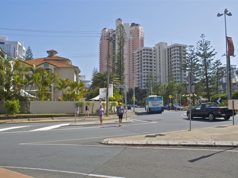Broadbeach QLD 4218
