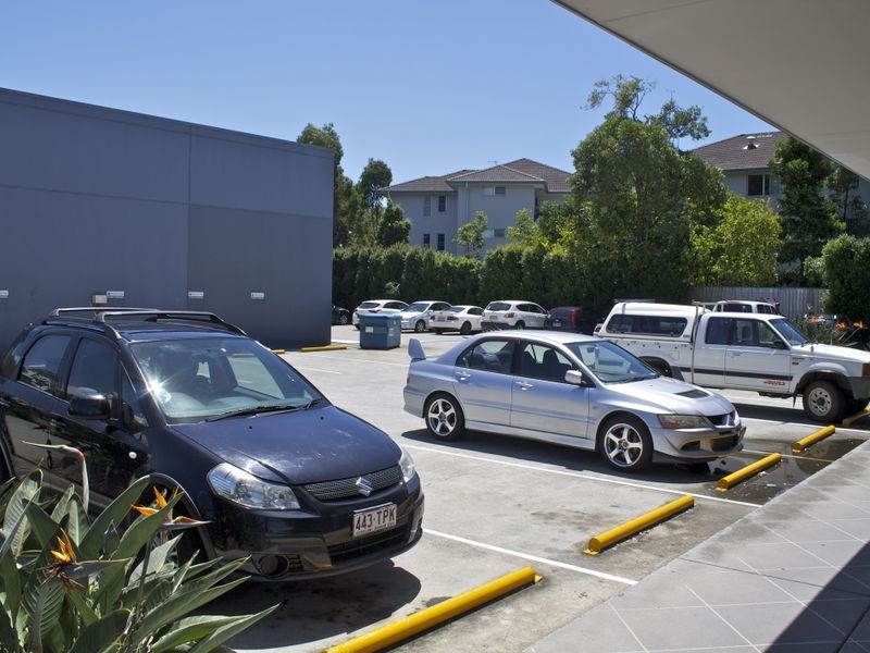 57-61 Brisbane Road, Labrador QLD 4215