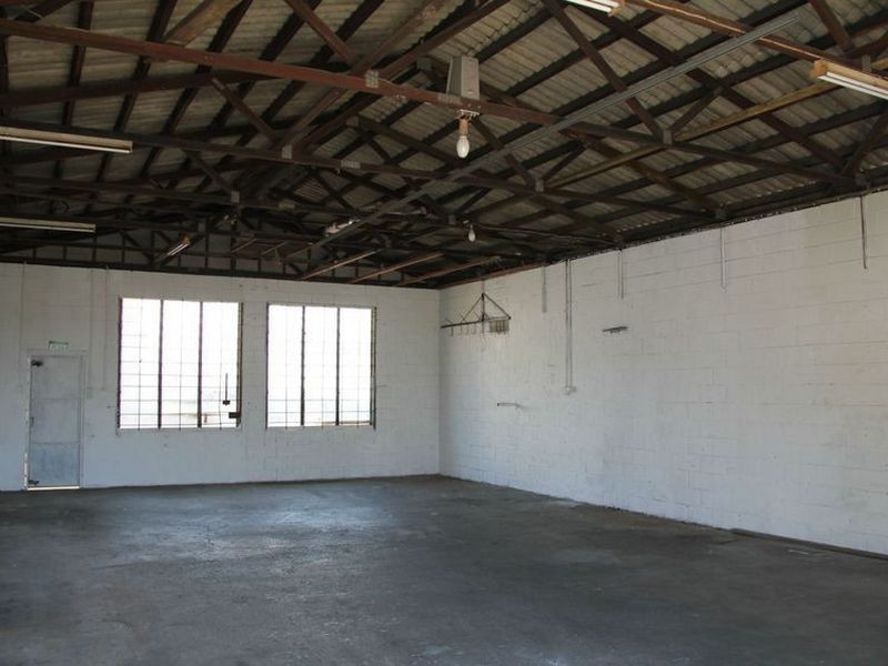 10 Bailey Crescent, Southport QLD 4215