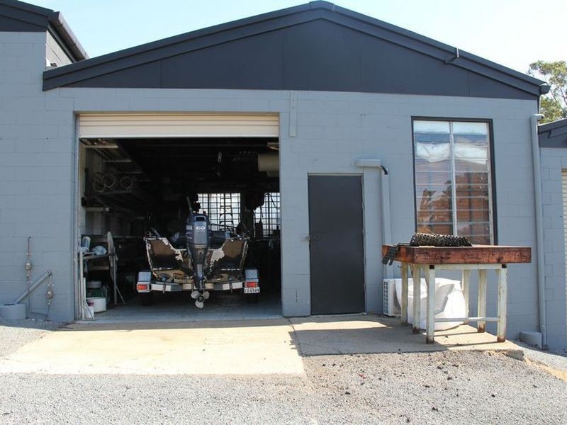 10 Bailey Crescent, Southport QLD 4215