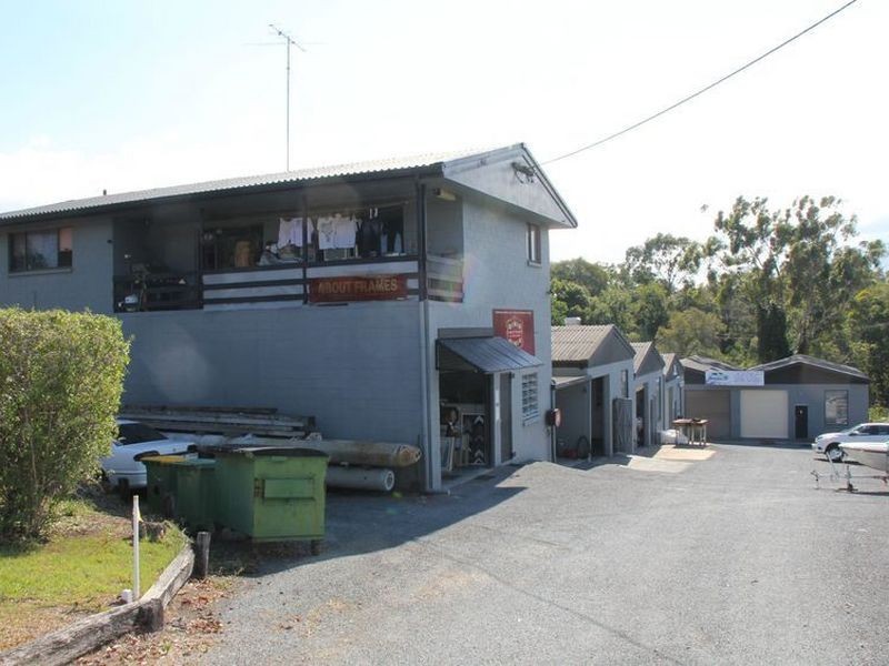 10 Bailey Crescent, Southport QLD 4215