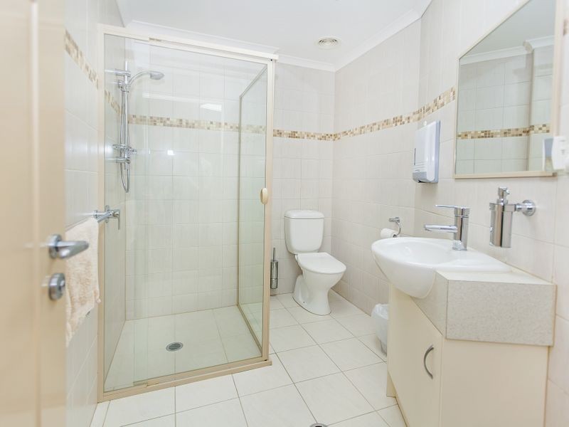 1/3 Shepherd Place, Molendinar QLD 4214