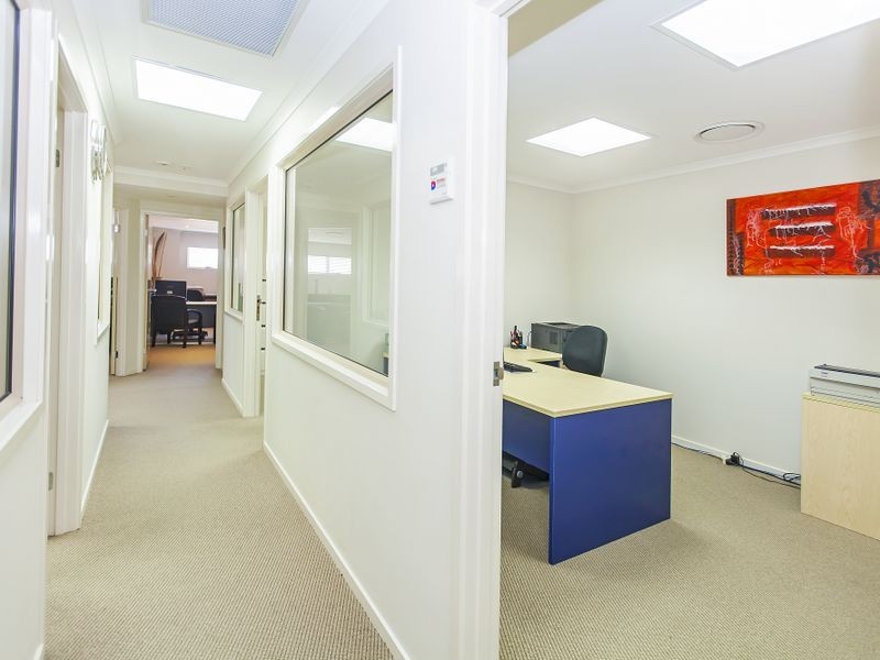 1/3 Shepherd Place, Molendinar QLD 4214