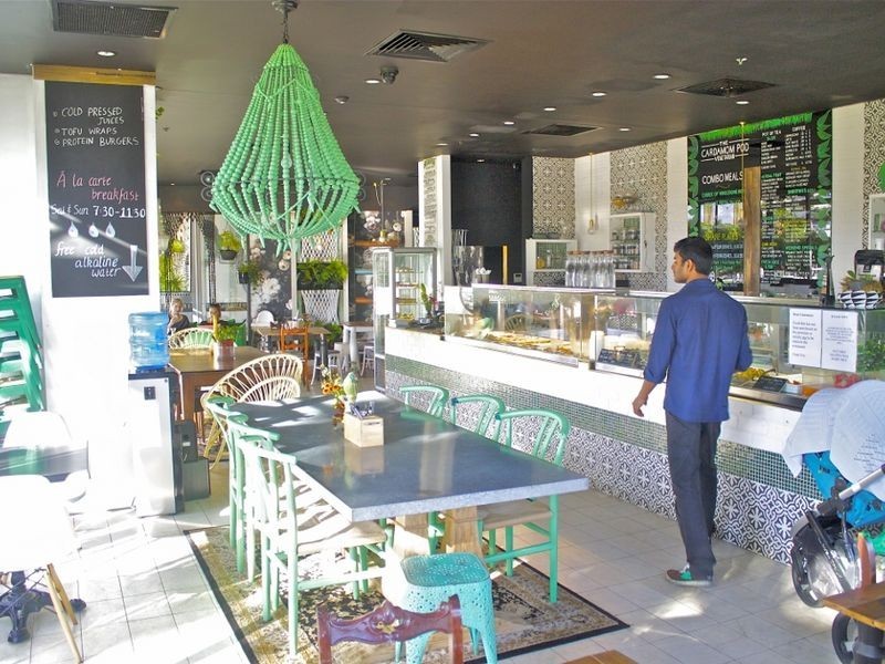 1/70 Surf Parade, Broadbeach QLD 4218