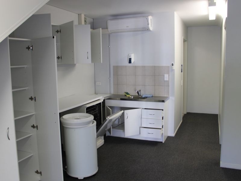 6/23 Activity Crescent, Molendinar QLD 4214