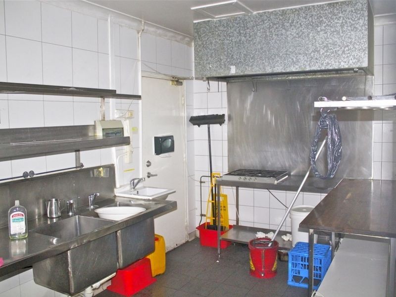 7/24-26 Queensland Avenue, Broadbeach QLD 4218