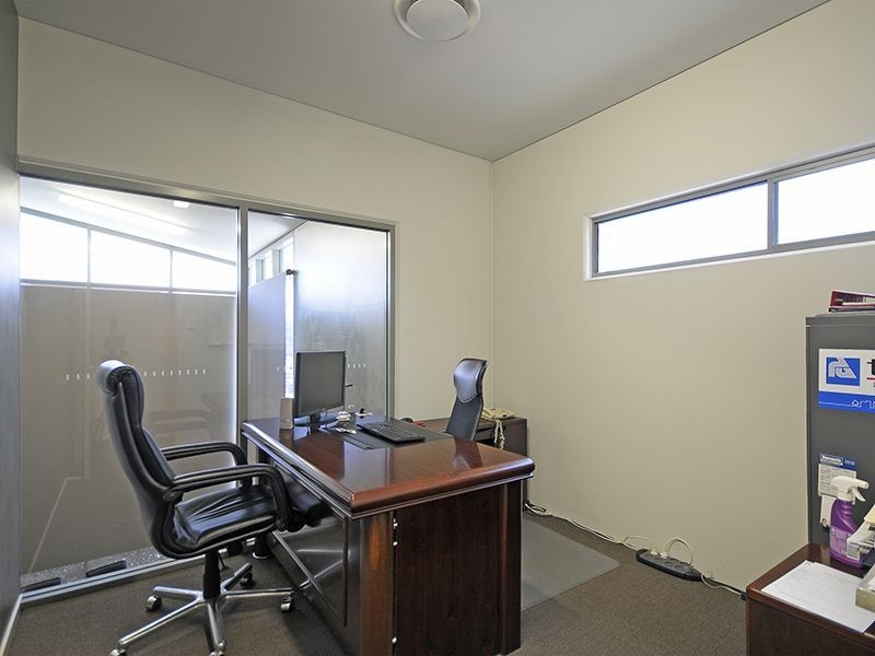 1/14 Ivan Street, Arundel QLD 4214