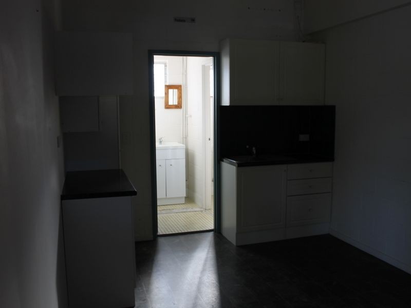 4/33 Dominions Road, Ashmore QLD 4214