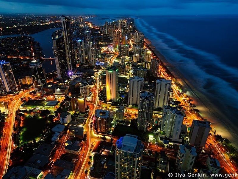 12/2 Elkhorn Avenue, Surfers Paradise QLD 4217