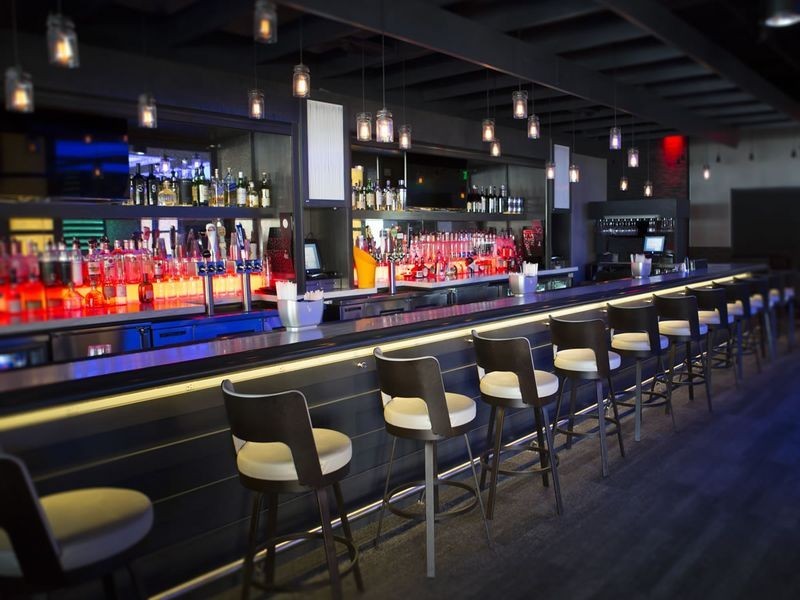 8/88 Surf Pde, Broadbeach QLD 4218