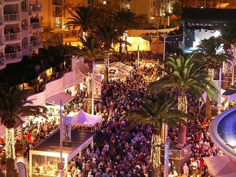 8/88 Surf Pde, Broadbeach QLD 4218