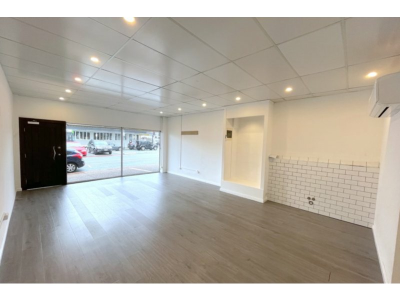 Shop 2/142 Scarborough Street, Southport QLD 4215