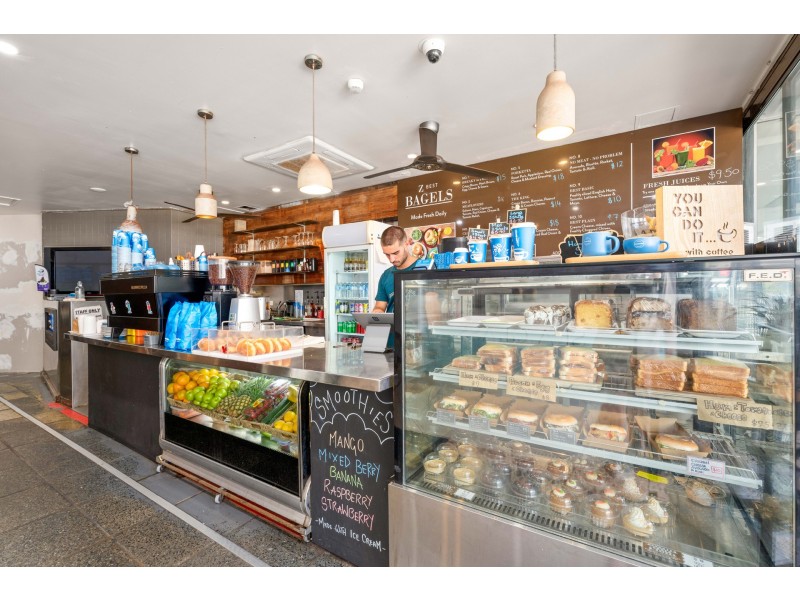 13/24-26 Queensland Avenue, Broadbeach QLD 4218