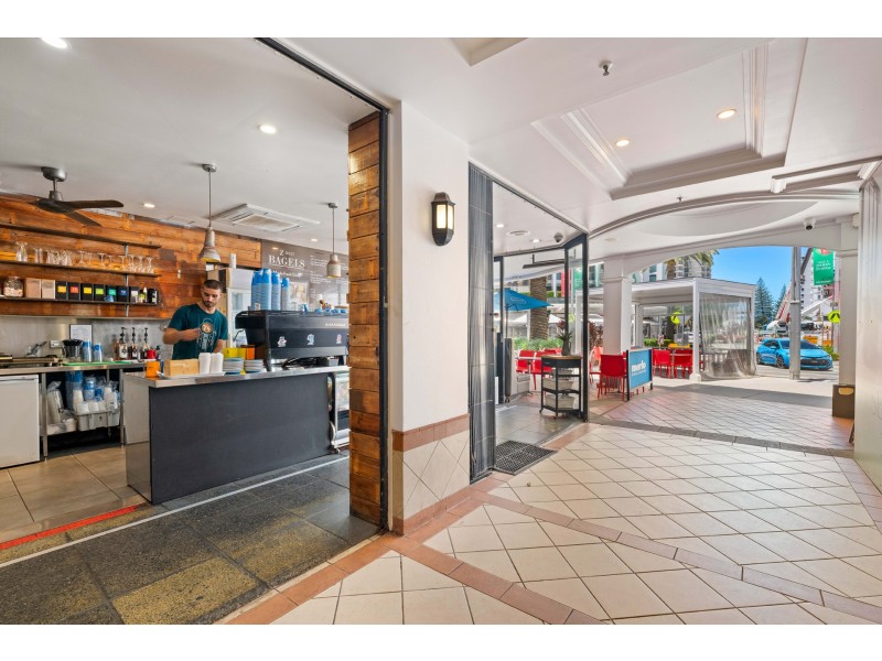 13/24-26 Queensland Avenue, Broadbeach QLD 4218