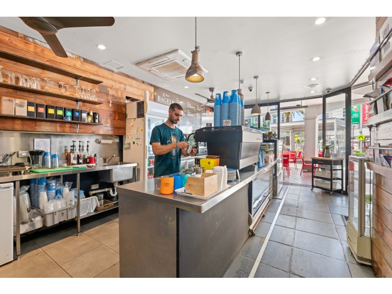 13/24-26 Queensland Avenue, Broadbeach QLD 4218