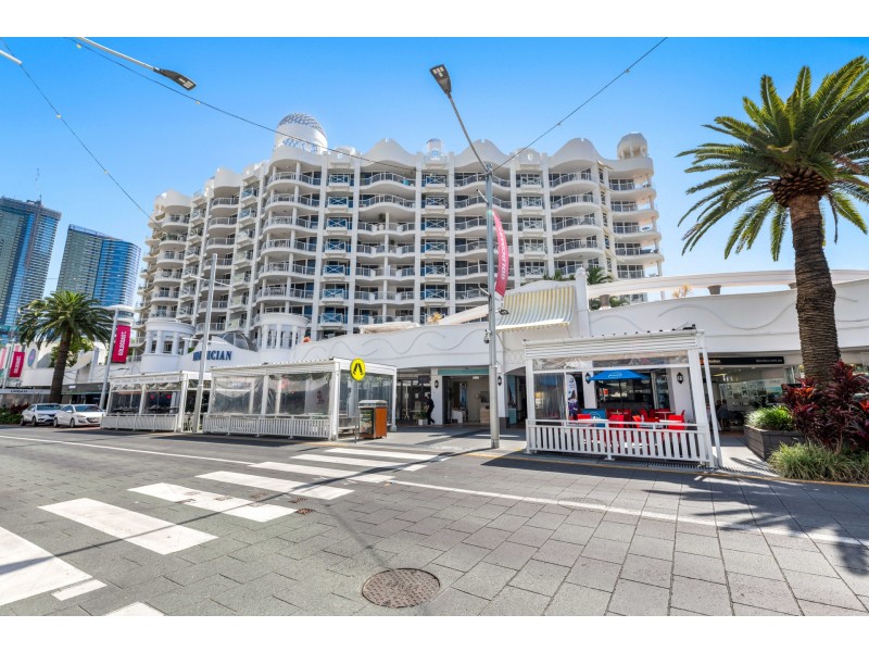 13/24-26 Queensland Avenue, Broadbeach QLD 4218