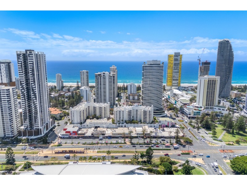 13/24-26 Queensland Avenue, Broadbeach QLD 4218
