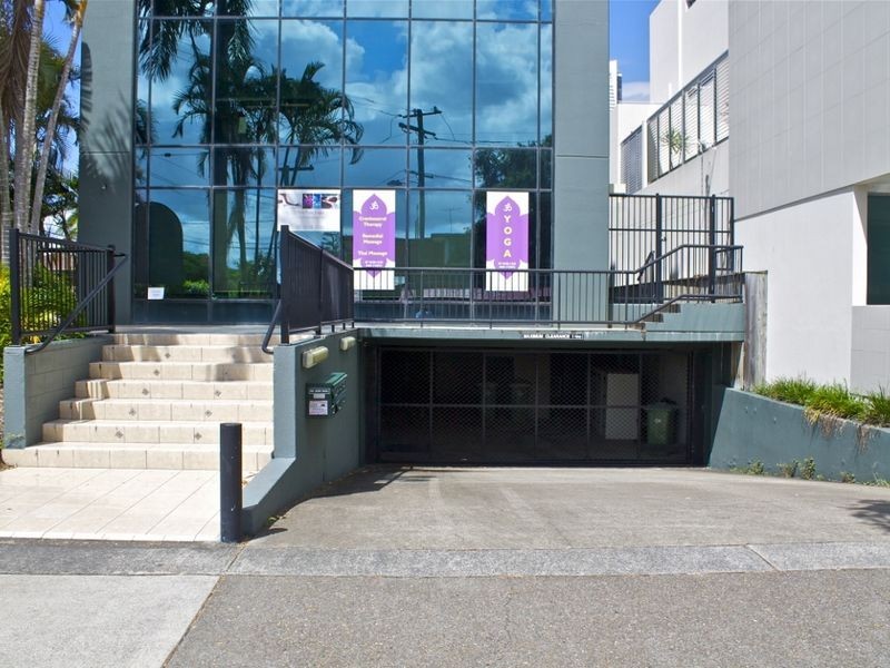34 Thomas Drive, Surfers Paradise QLD 4217