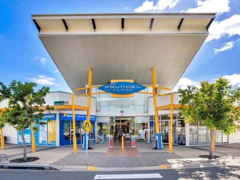 Shop 4/230-232 Napper Road, Arundel QLD 4214