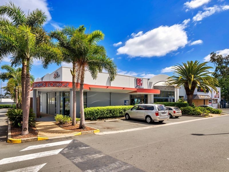 Shop 4/230-232 Napper Road, Arundel QLD 4214