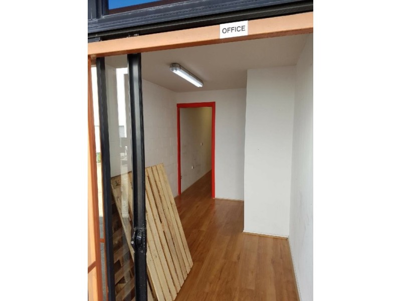 Unit 2A/4 Flint Court, Varsity Lakes QLD 4227