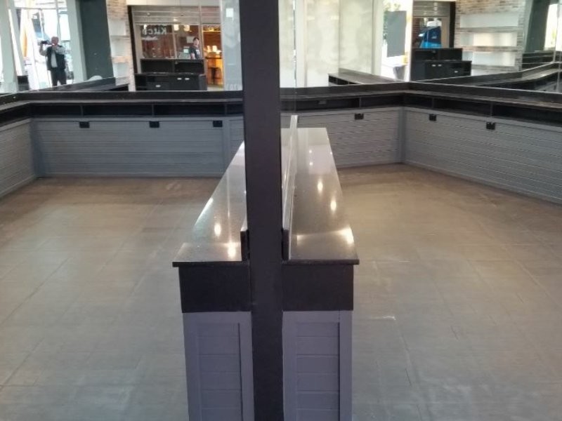 Shop 15/230 Napper Road, Arundel QLD 4214