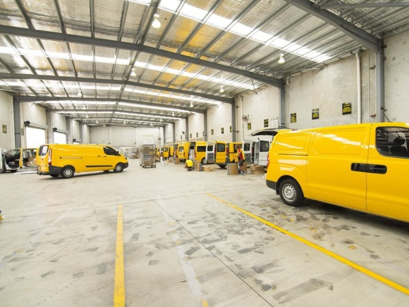 4 Distribution Avenue, Molendinar QLD 4214