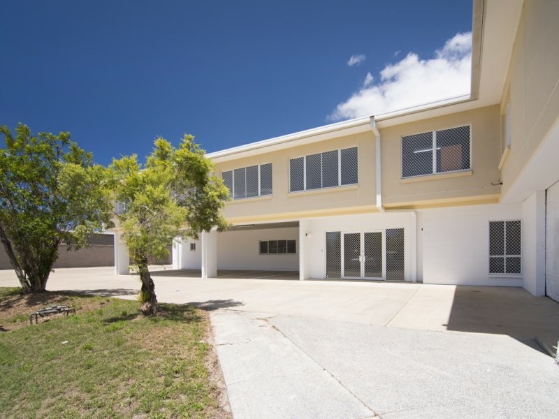 20 Barnett Place, Molendinar QLD 4214
