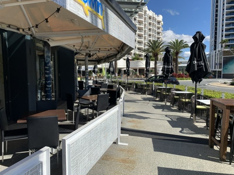 3,4&5/20 Queensland Avenue, Broadbeach QLD 4218