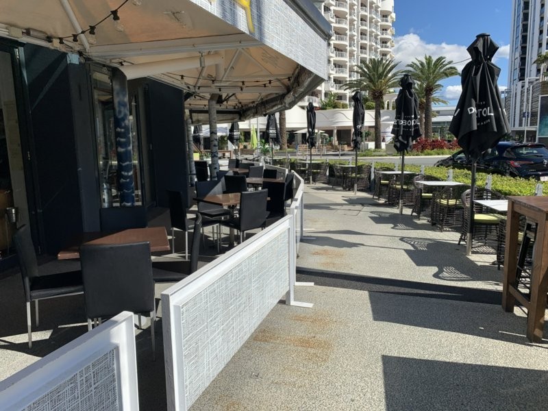 3,4&5/20 Queensland Avenue, Broadbeach QLD 4218