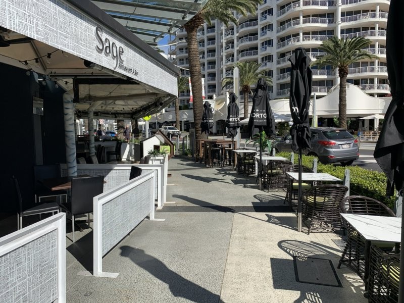 3,4&5/20 Queensland Avenue, Broadbeach QLD 4218