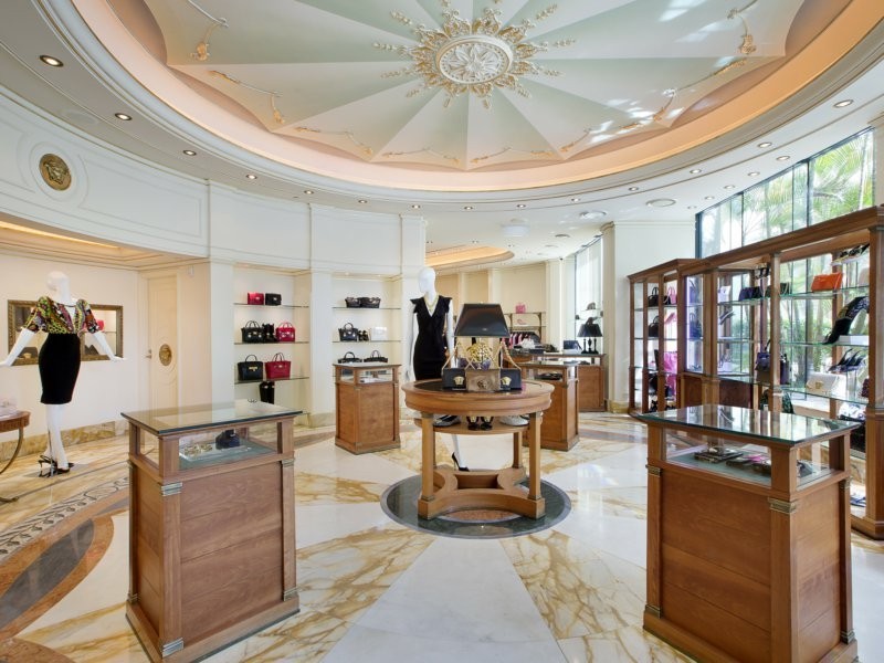 94 Seaworld Drive, Surfers Paradise QLD 4217