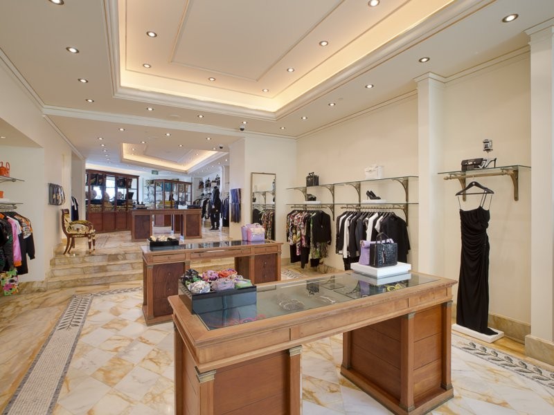 94 Seaworld Drive, Surfers Paradise QLD 4217