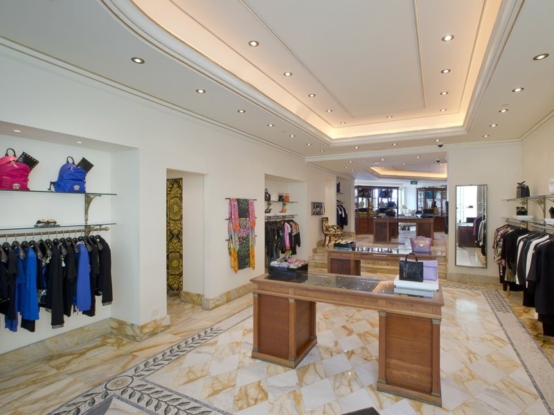 94 Seaworld Drive, Surfers Paradise QLD 4217