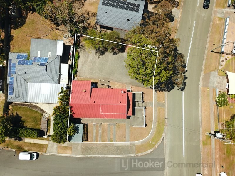 12 STURT STREET, Molendinar QLD 4214