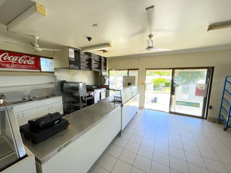 12 STURT STREET, Molendinar QLD 4214