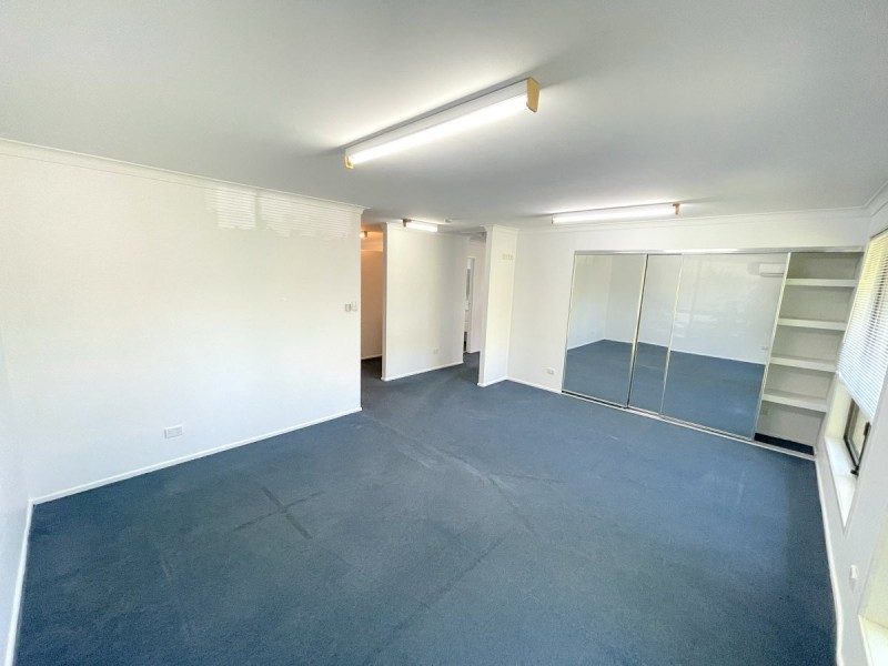 6 Tedder Avenue, Main Beach QLD 4217