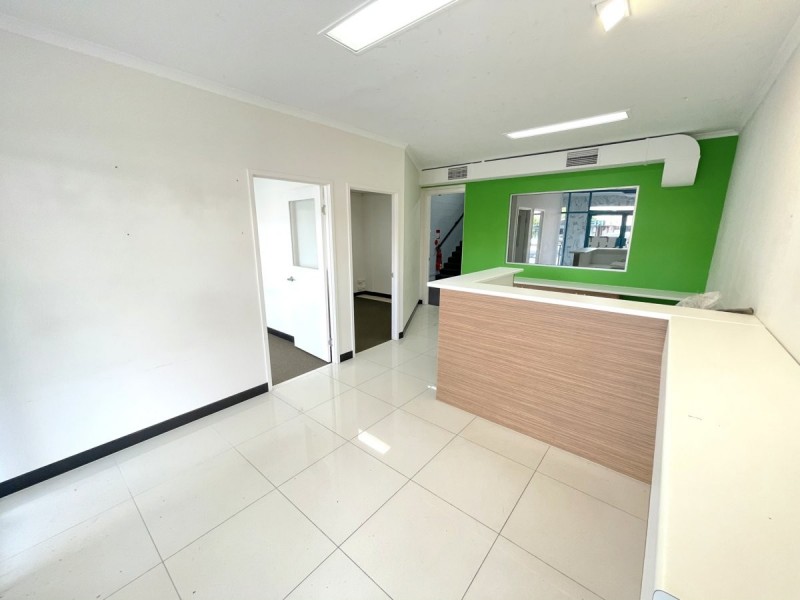 1/117 SCARBOROUGH STREET, Southport QLD 4215