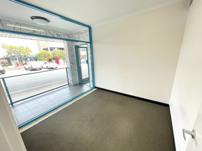 1/117 SCARBOROUGH STREET, Southport QLD 4215