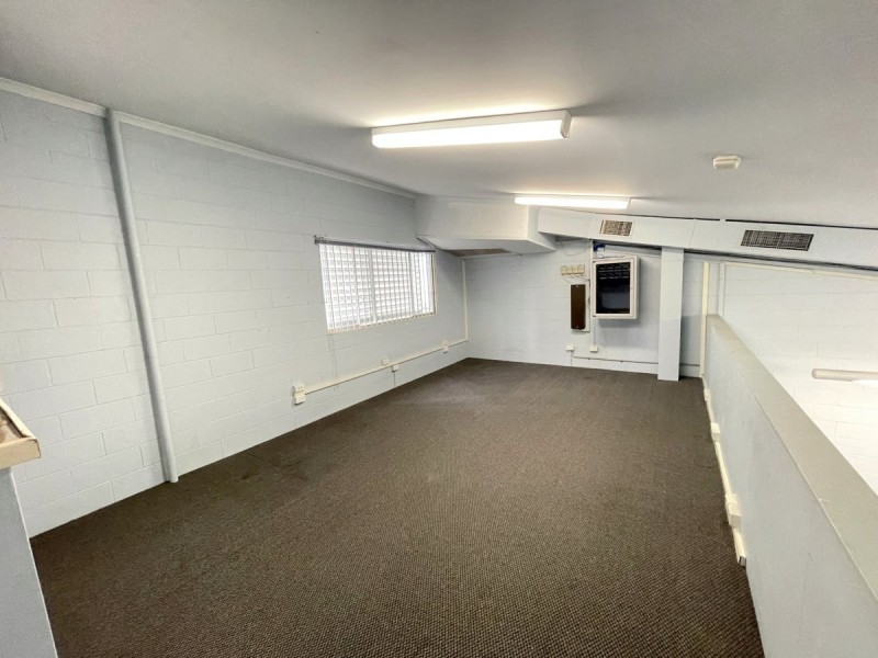 1/117 SCARBOROUGH STREET, Southport QLD 4215