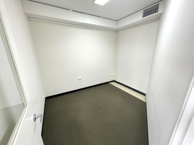 1/117 SCARBOROUGH STREET, Southport QLD 4215