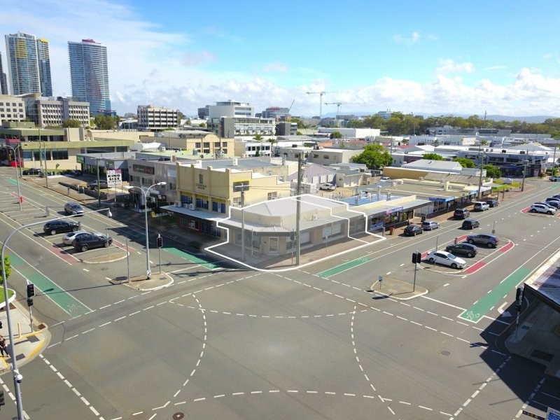 2/142 Scarborough Street, Southport QLD 4215