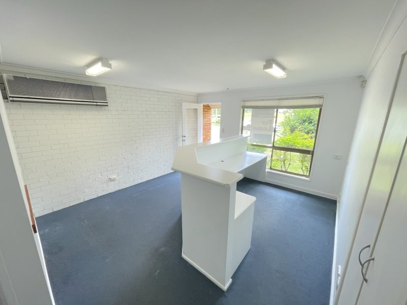 2/6 Tedder Avenue, Main Beach QLD 4217