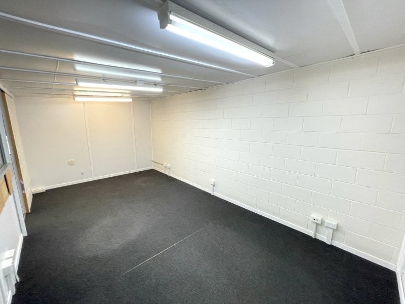 18 Strathaird Road, Bundall QLD 4217