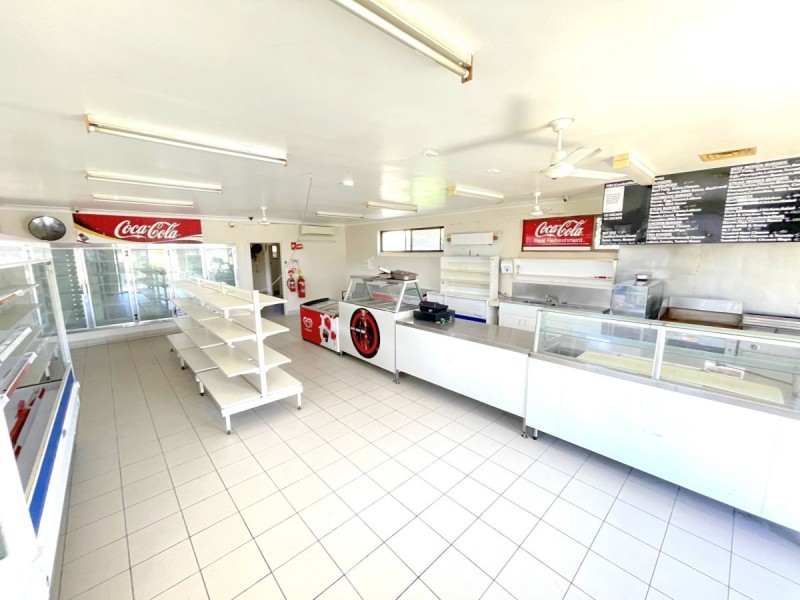12 STURT STREET, Molendinar QLD 4214