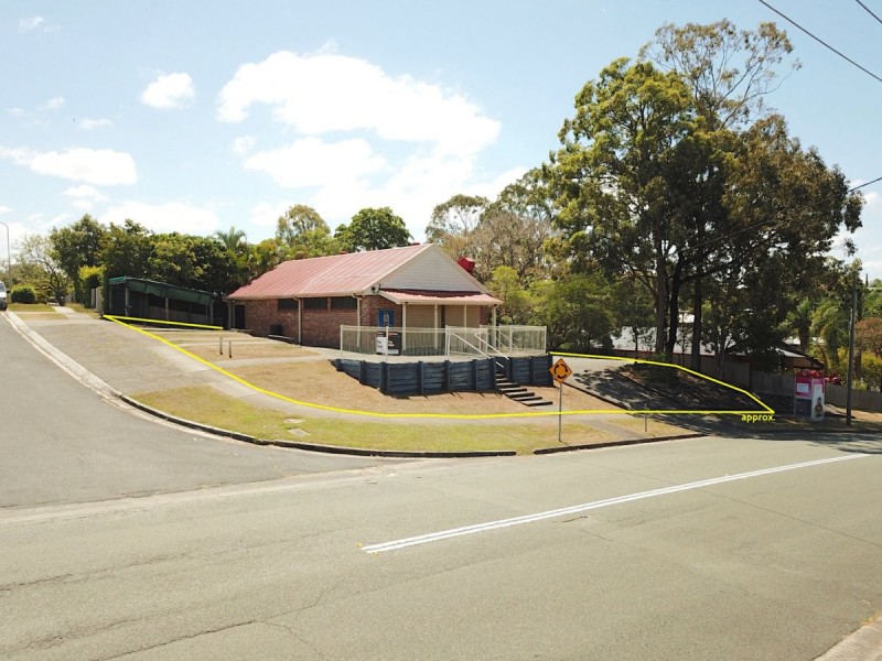 12 STURT STREET, Molendinar QLD 4214