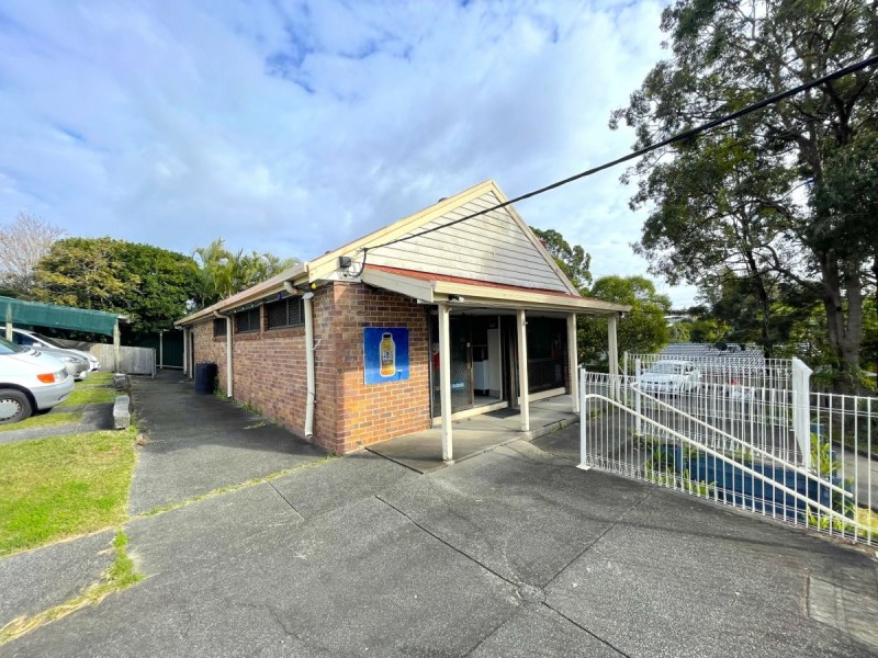 12 STURT STREET, Molendinar QLD 4214